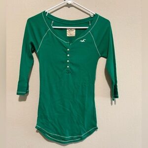 Hollister vintage Y2K Green Henley Top